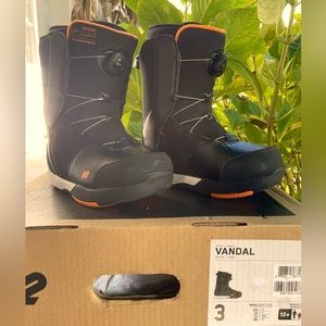 K2 Vandal Snowboard Boots
